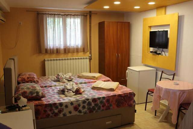 Проживание в семье Jankovic Apartmani Будва-22